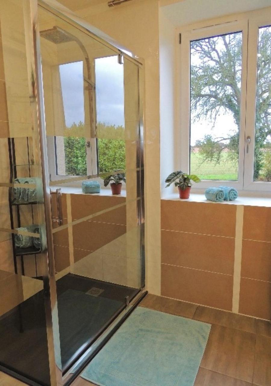 Ceshap - Chambres D'Hotes Avec Jacuzzi Taden Eksteriør billede